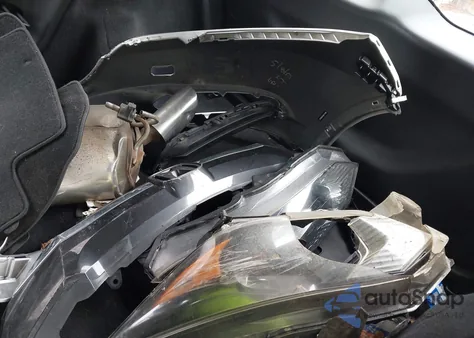 2016 Honda Hr-V Lx z USA, uszkodzony, nr VIN 3CZRU6H30GM717805